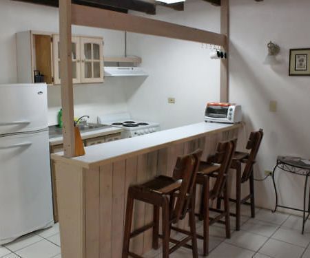 Summerland Suites Bon Accord Village Ngoại thất bức ảnh